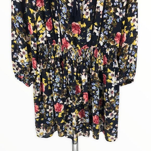 Banana Republic Black Floral Valeri Long Sleeve Ladder Stitch Smocked Dress sz M - Picture 6 of 12